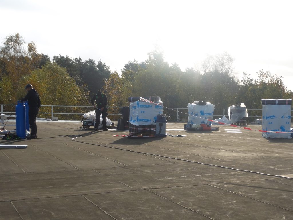 T-dak dakdekker Apeldoorn Deventer Zwolle Nederland Wilp Twello Groningen Friesland Drenthe Overijssel Flevoland Gelderland Utrecht Noord-Holland Lekkage dakreparatie platte daken