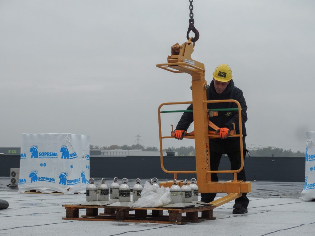 T-dak dakdekker Apeldoorn Deventer Zwolle Nederland Wilp Twello Groningen Friesland Drenthe Overijssel Flevoland Gelderland Utrecht Noord-Holland Lekkage dakreparatie platte daken