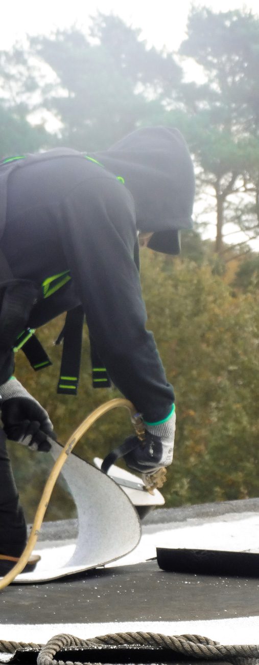 T-dak dakdekker Apeldoorn Deventer Zwolle Nederland Wilp Twello Groningen Friesland Drenthe Overijssel Flevoland Gelderland Utrecht Noord-Holland Lekkage dakreparatie platte daken